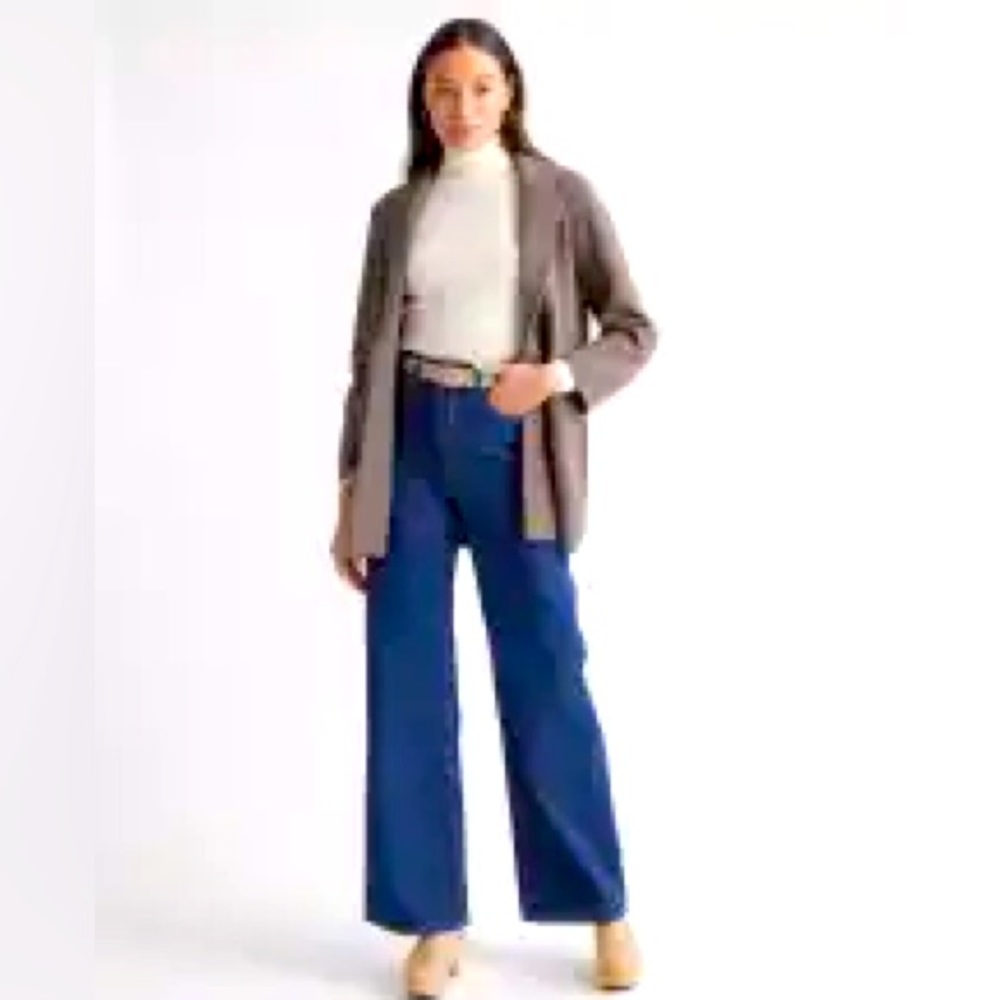 Quince, Organic Cotton Brown Knit Blazer, Cardigan Pockets. Career Casual Preppy